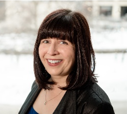 Tina Green - Secrétaire adjointe, Affaires réglementaires