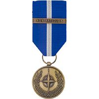 Médaille de l'OTAN Non-article 5 pour les opérations dans les Balkans