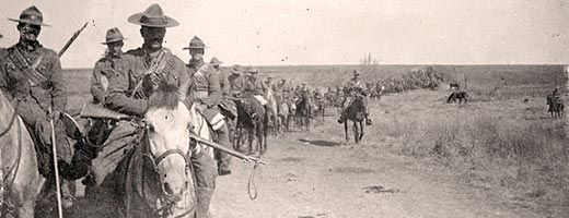 Second Canadian Mounted Rifles in the Transvaal on horseback, 1902